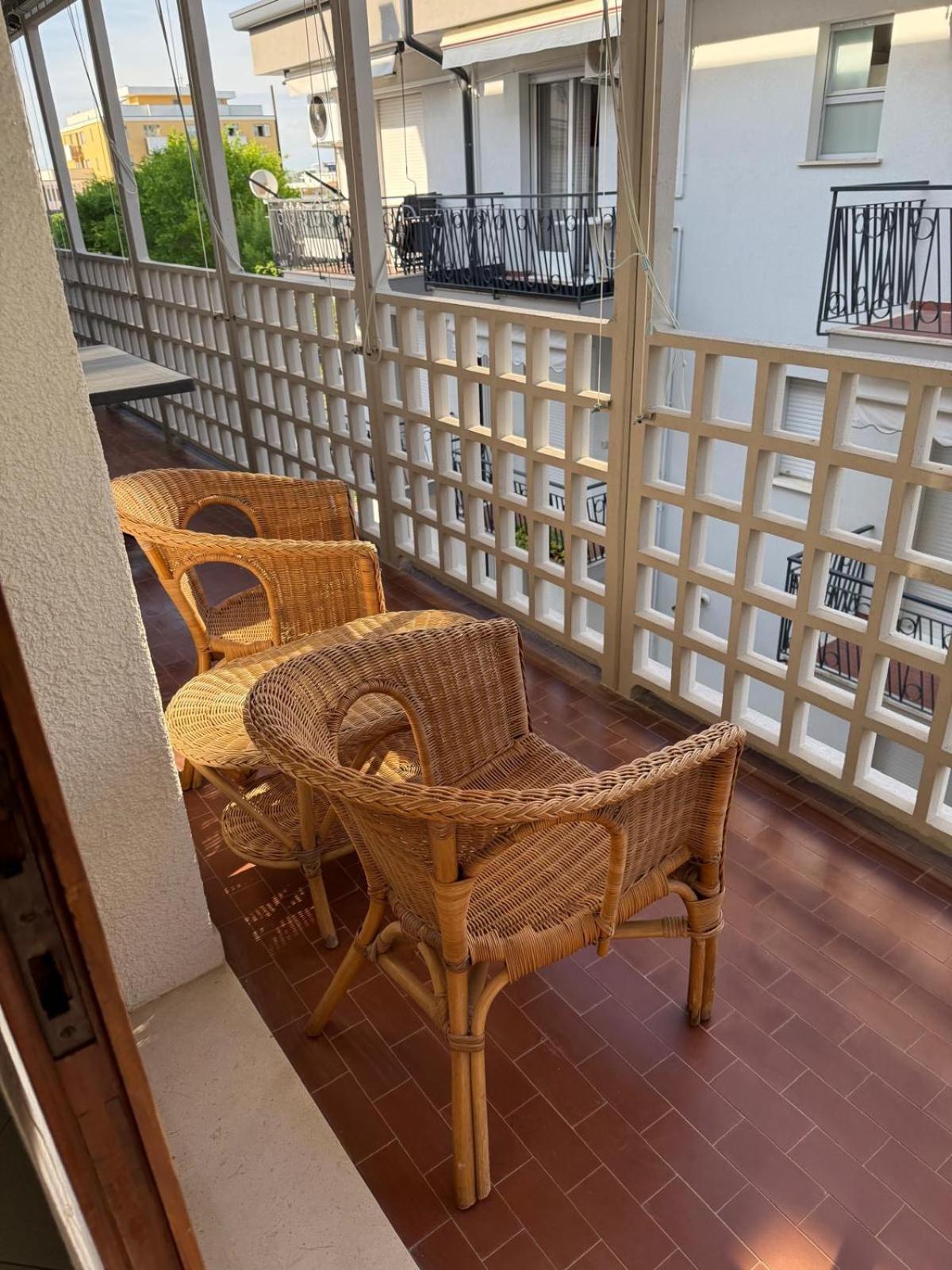 Gracious Apartment Located In The Heart Of Lignano Lignano Sabbiadoro Buitenkant foto