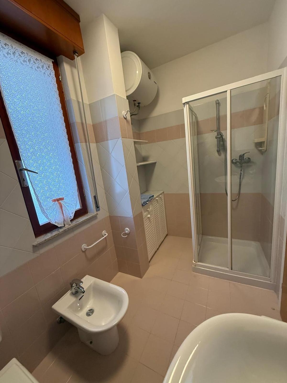 Gracious Apartment Located In The Heart Of Lignano Lignano Sabbiadoro Buitenkant foto