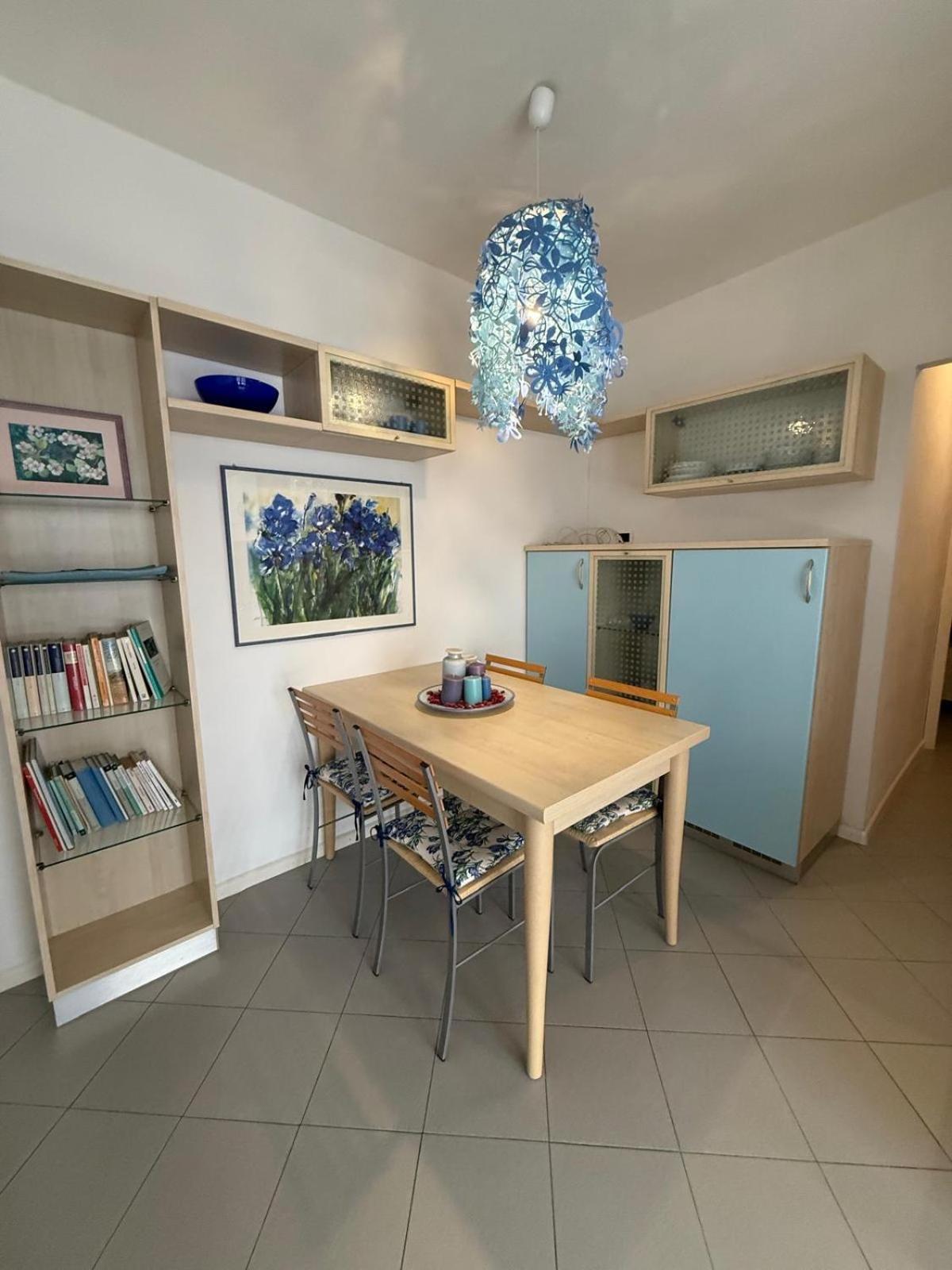 Gracious Apartment Located In The Heart Of Lignano Lignano Sabbiadoro Buitenkant foto